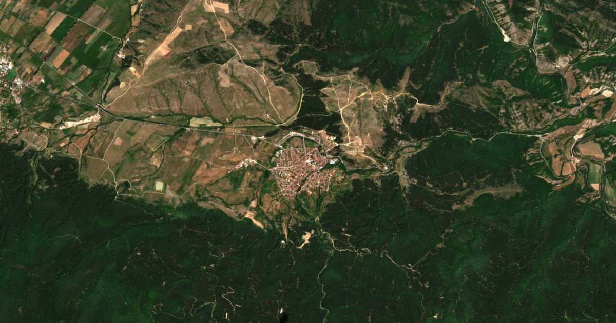 Satelitska karta: Dobrinište