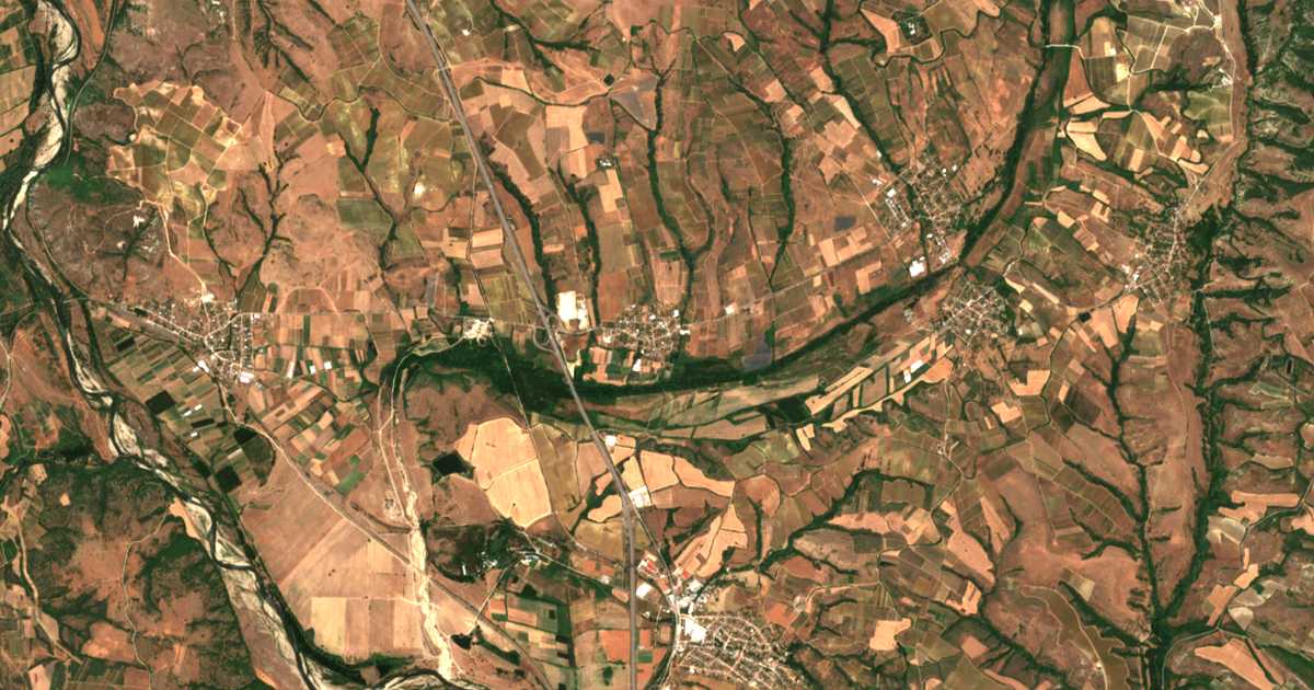 Satelitska karta: Novo Konomladi