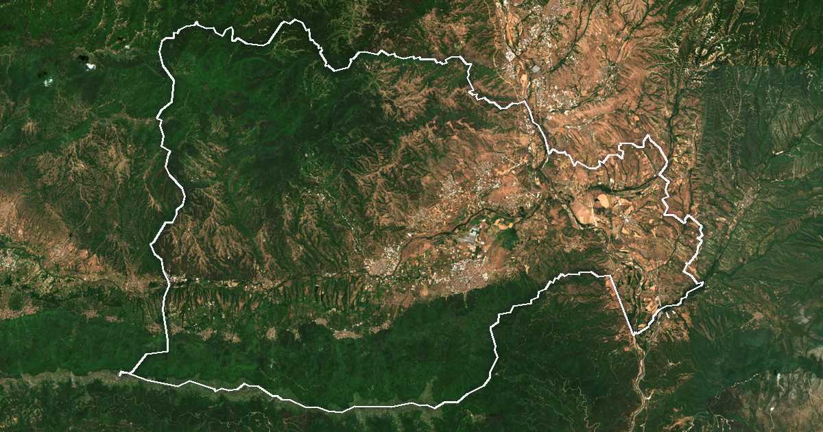 Satelitska snimka s ucrtanom granicom: Petrič