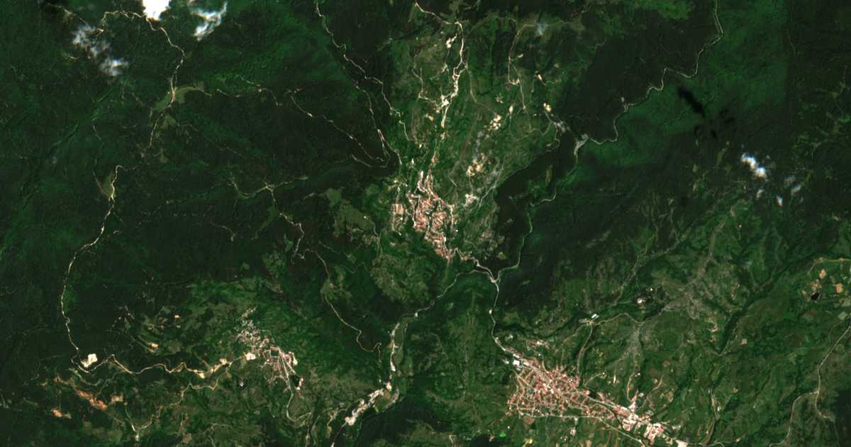 Satelitska karta: Pletena