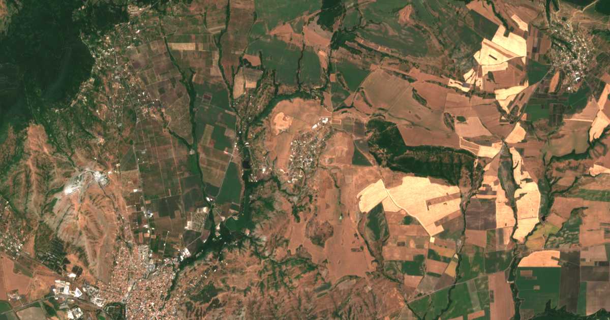 Satelitska karta: Ljaskovo