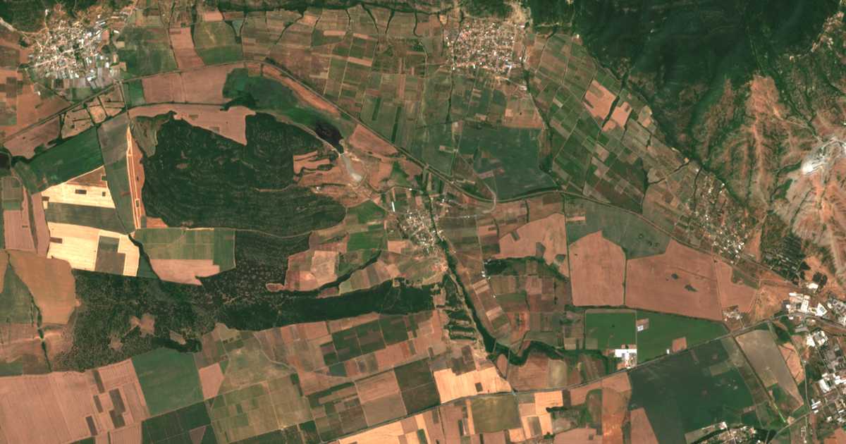 Satelitska karta: Poljanovo