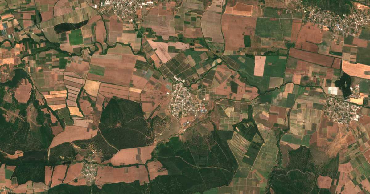 Satelitska karta: Stracin