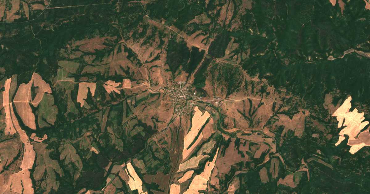Satelitska karta: Fakija