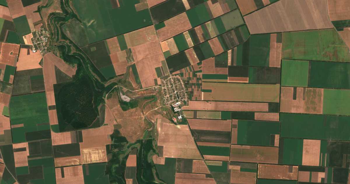 Satelitska karta: Božurovo