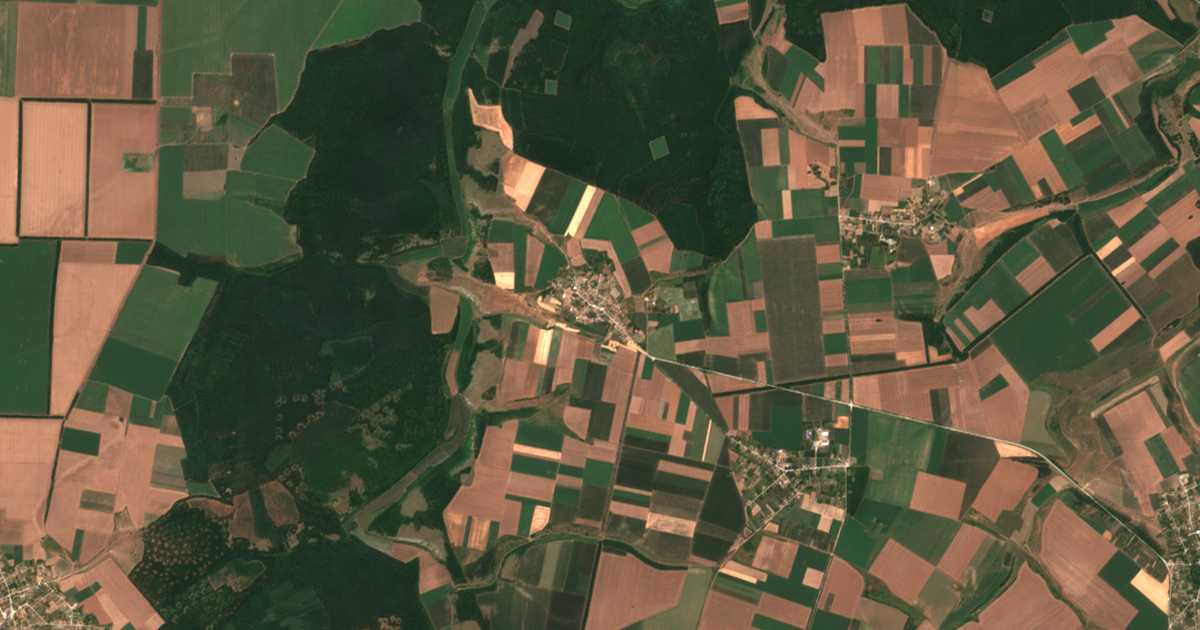 Satelitska karta: Gradnica