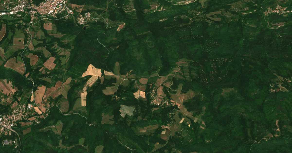 Satelitska karta: Gluška