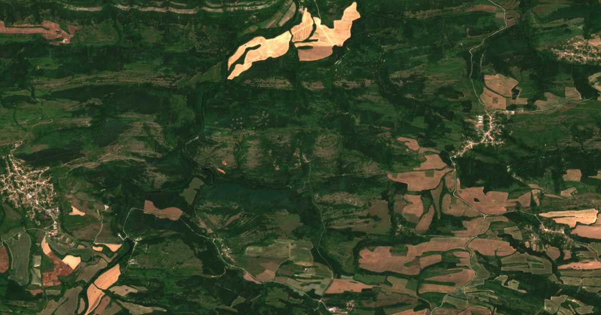 Satelitska karta: Kalomen