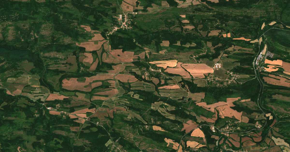 Satelitska karta: Turkinča