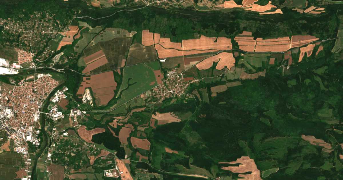 Satelitska karta: Bogatovo