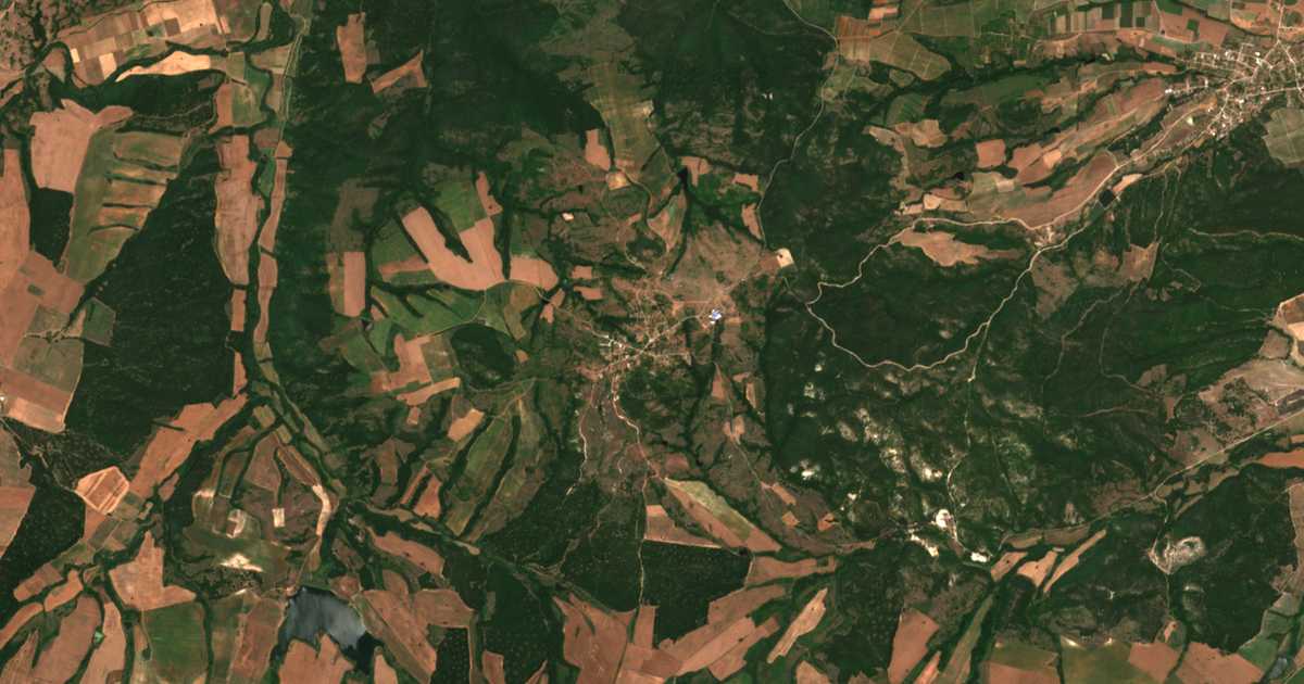 Satelitska karta: Černa Mogila