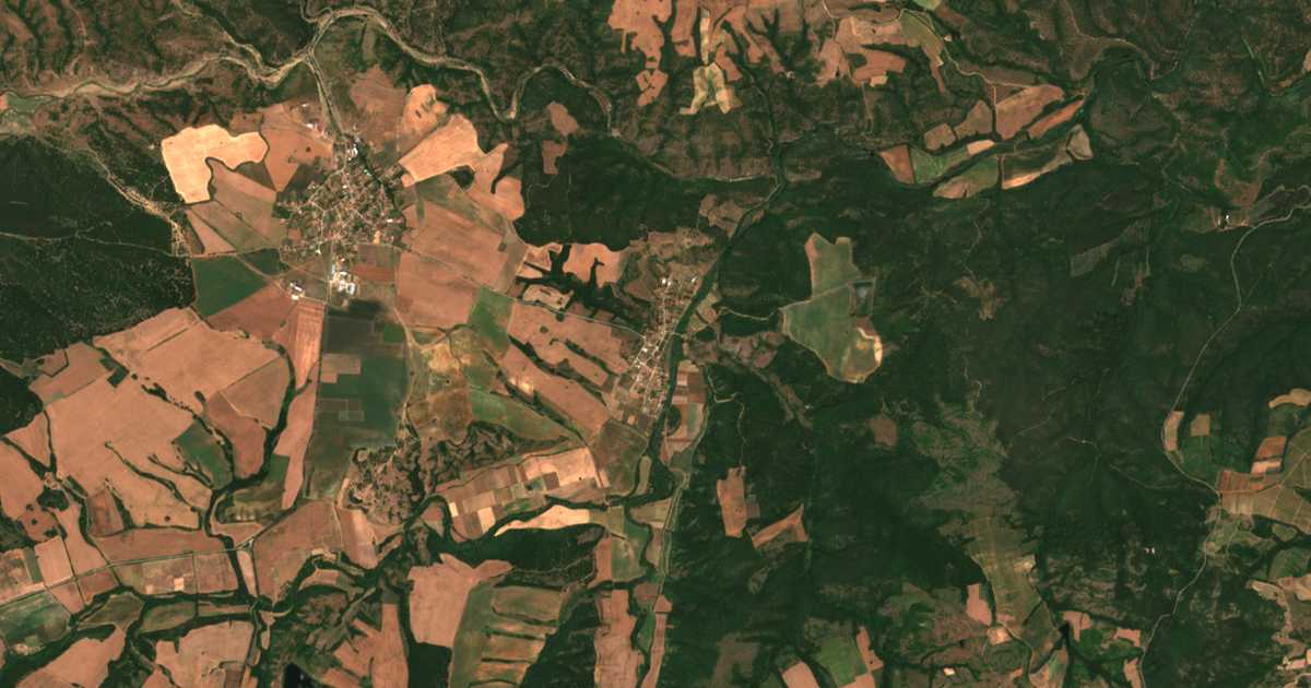 Satelitska karta: Lešnikovo