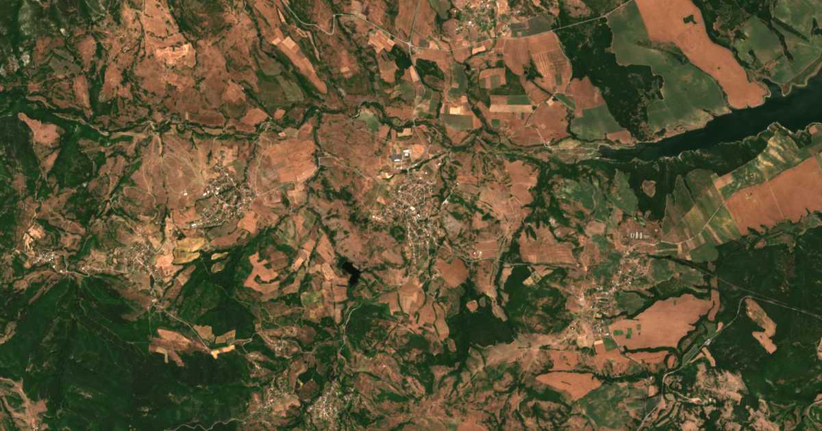 Satelitska karta: Karamanci