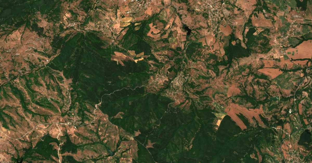 Satelitska karta: Vinevo