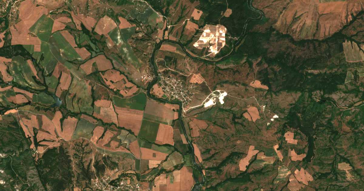 Satelitska karta: Srem