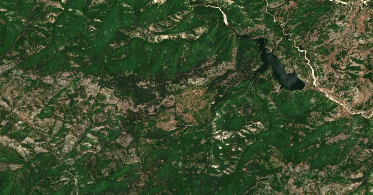 Satelitska karta: Bezvodno