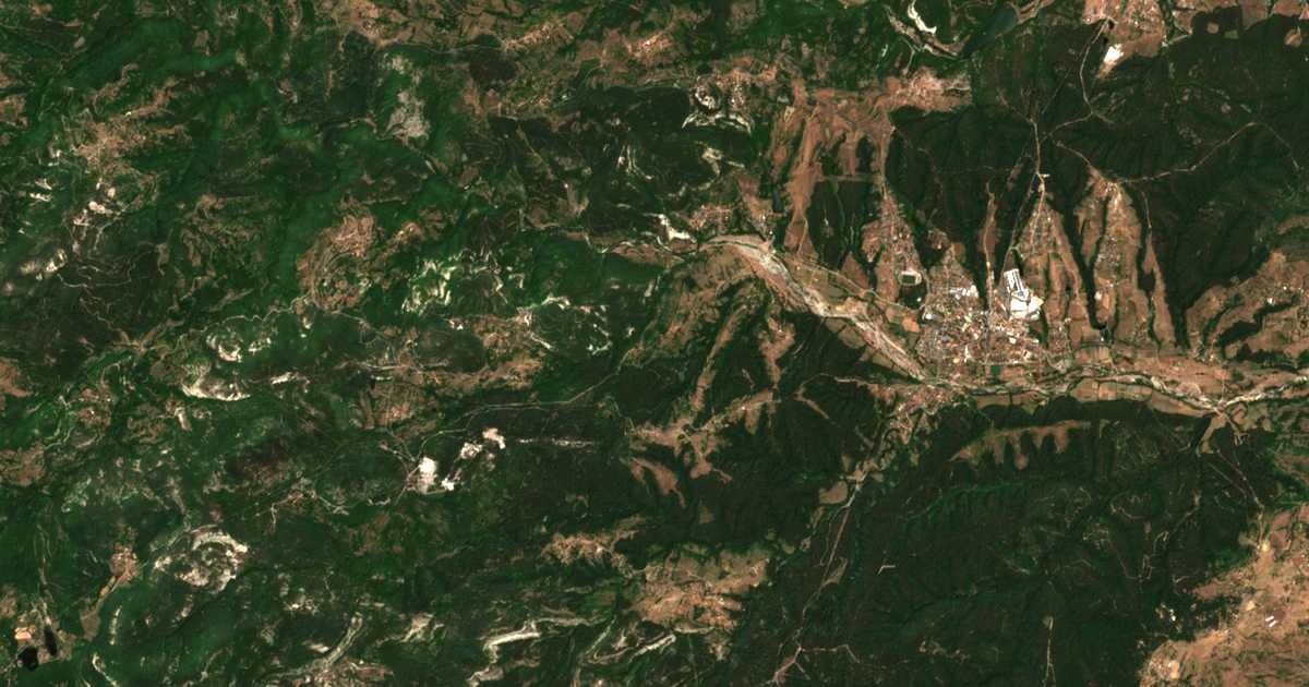 Satelitska karta: Albanci