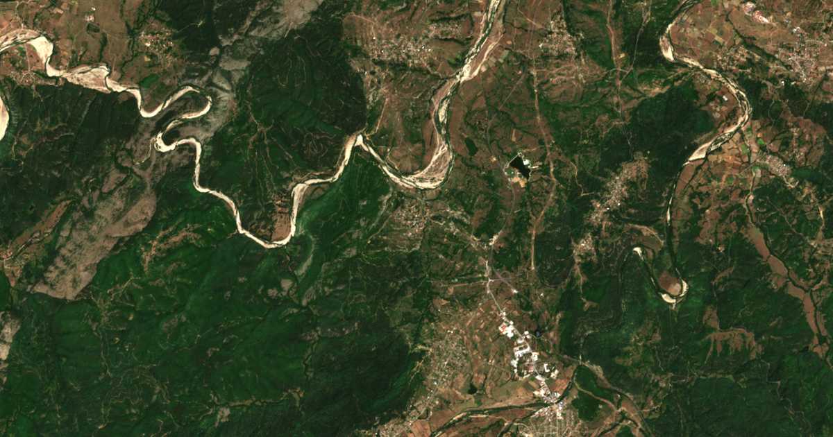 Satelitska karta: Krilatica