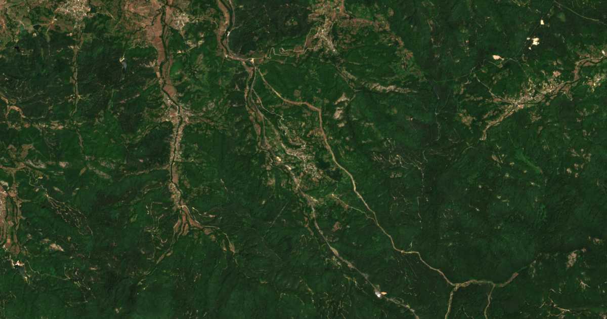 Satelitska karta: Lozengradci