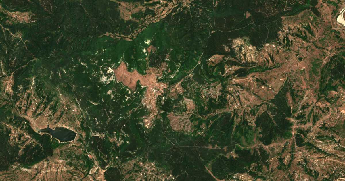 Satelitska karta: Stomanci