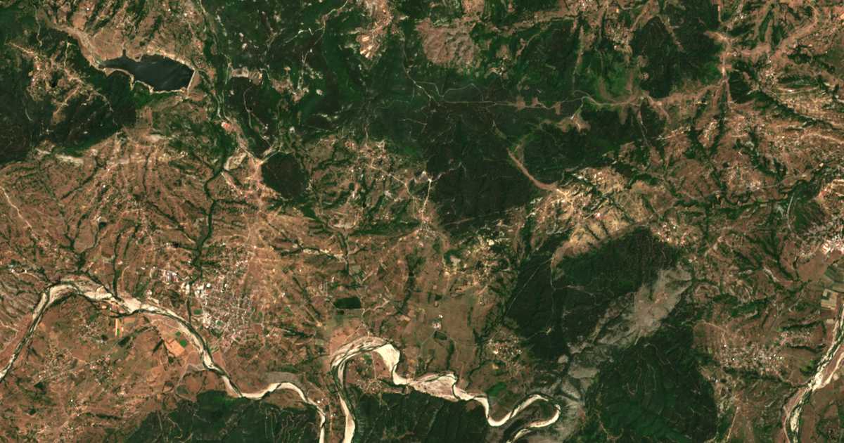 Satelitska karta: Janino