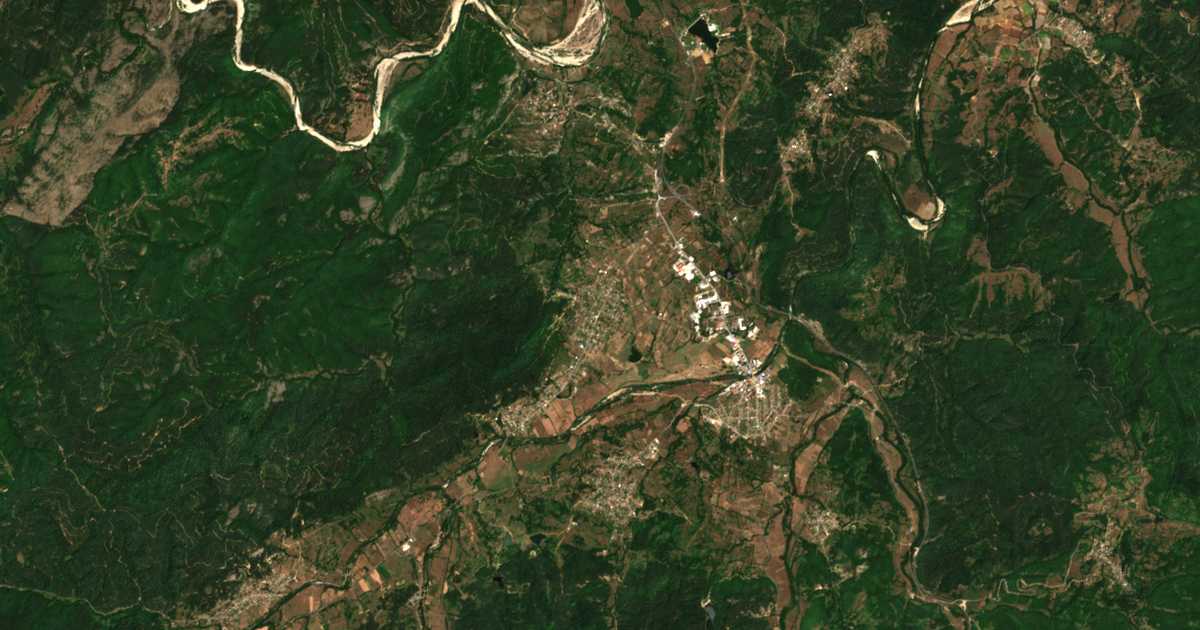 Satelitska karta: Zavoja