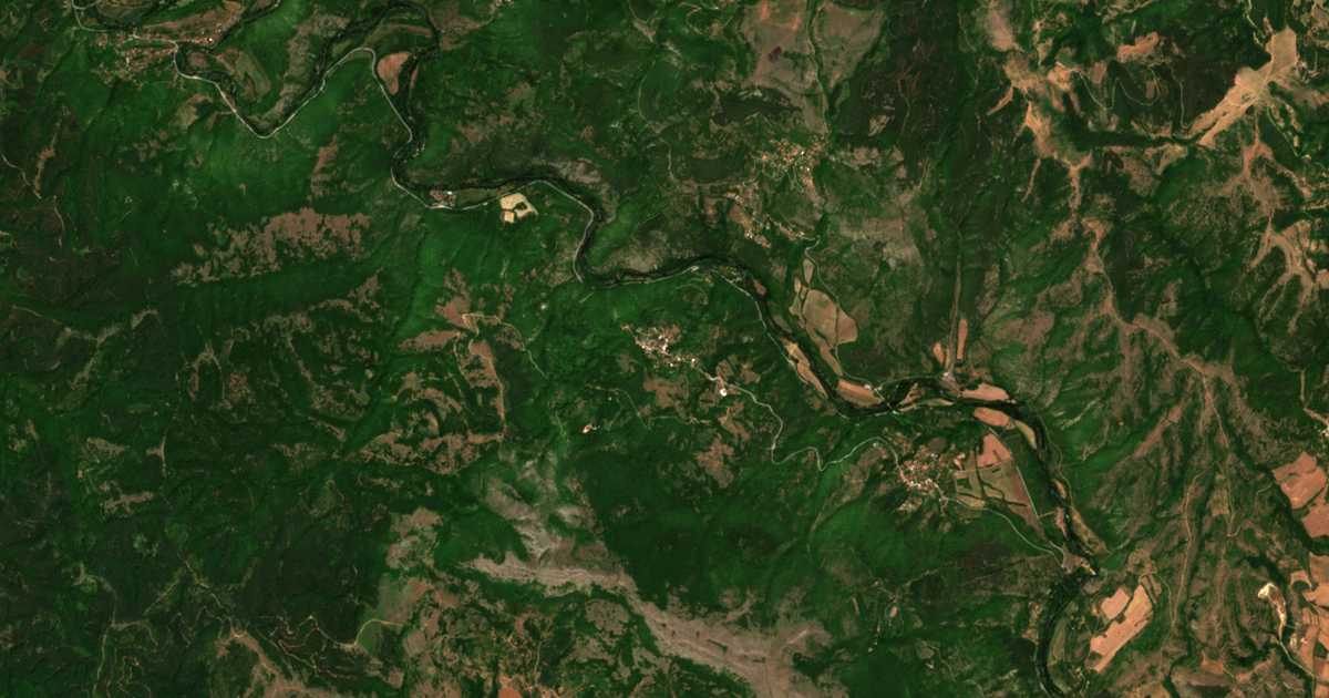 Satelitska karta: Skrino