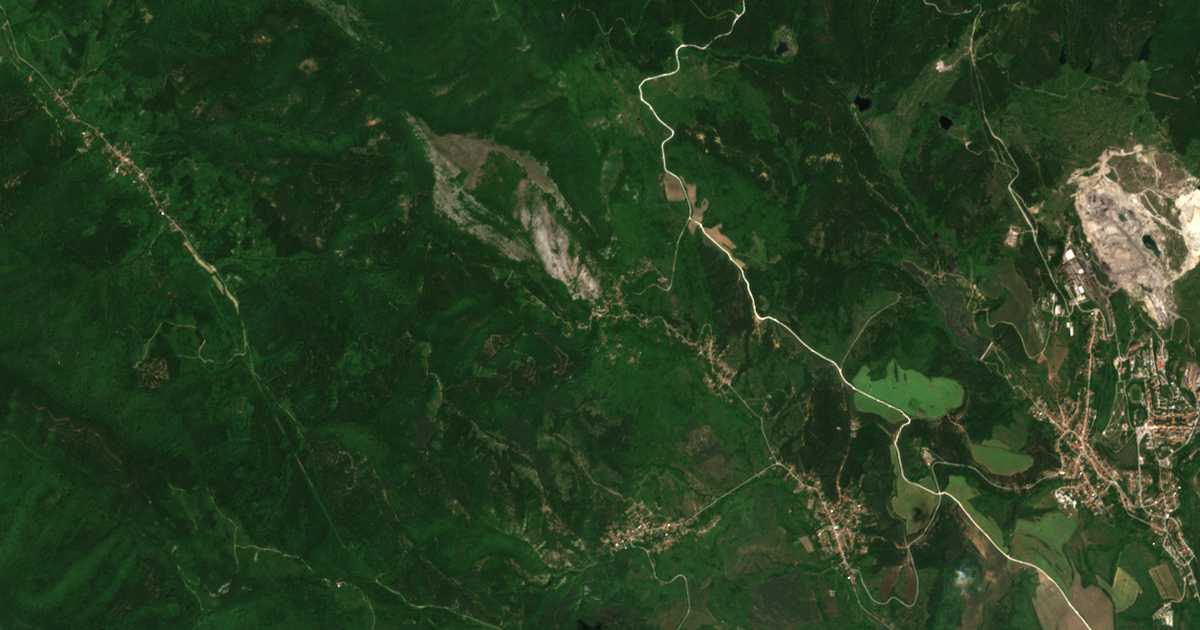Satelitska karta: Golema Fuča