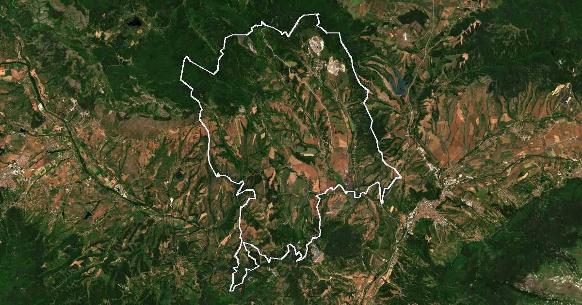 Satelitska snimka s ucrtanom granicom: Bobovdol