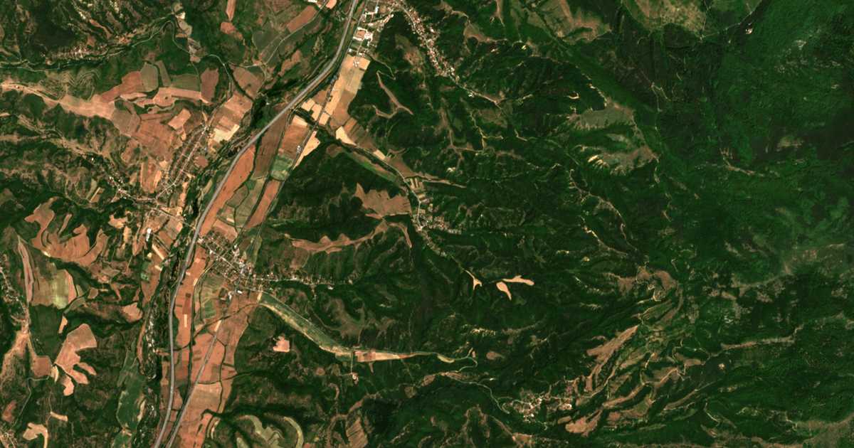 Satelitska karta: Krajni dol