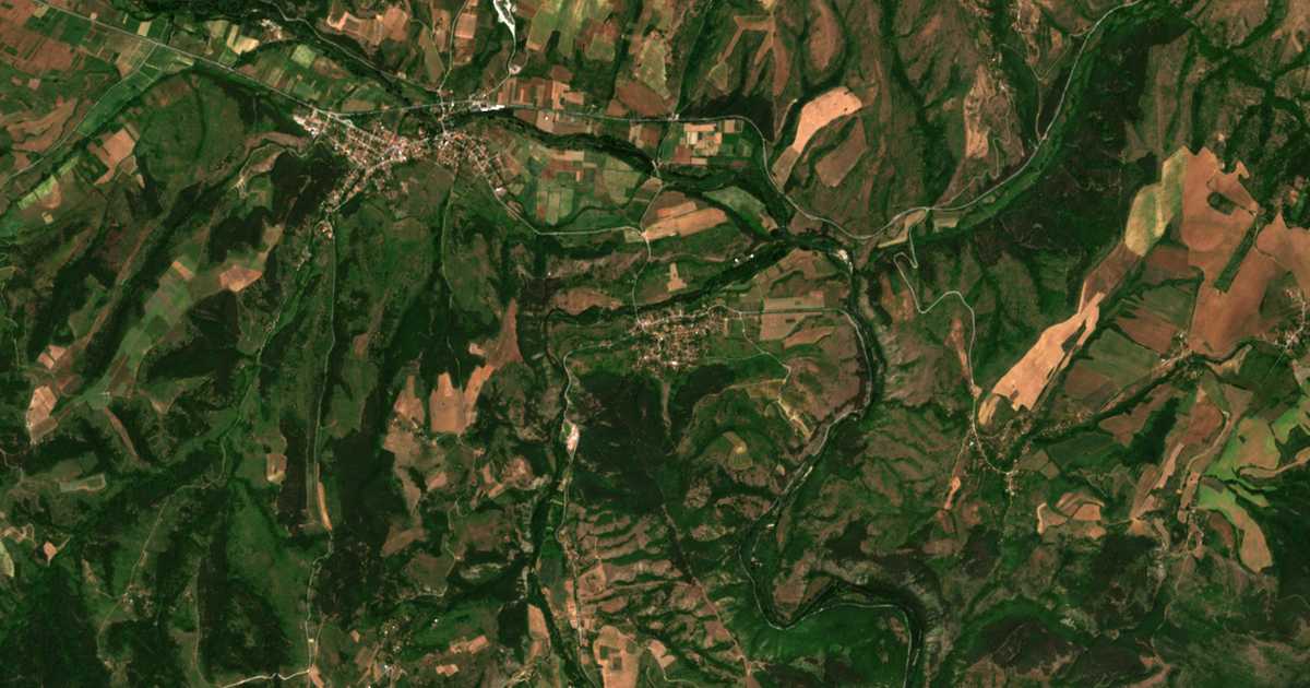 Satelitska karta: Četirci