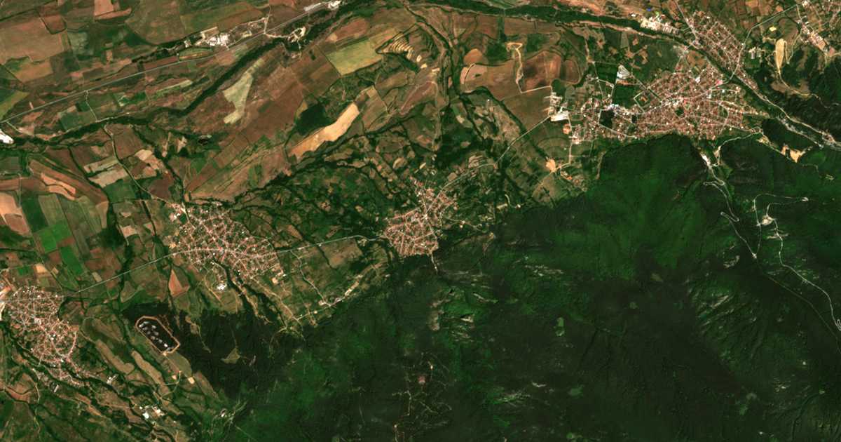 Satelitska karta: Ovčarci