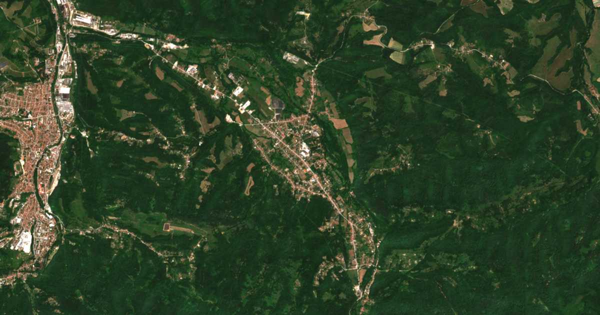Satelitska karta: Orešak