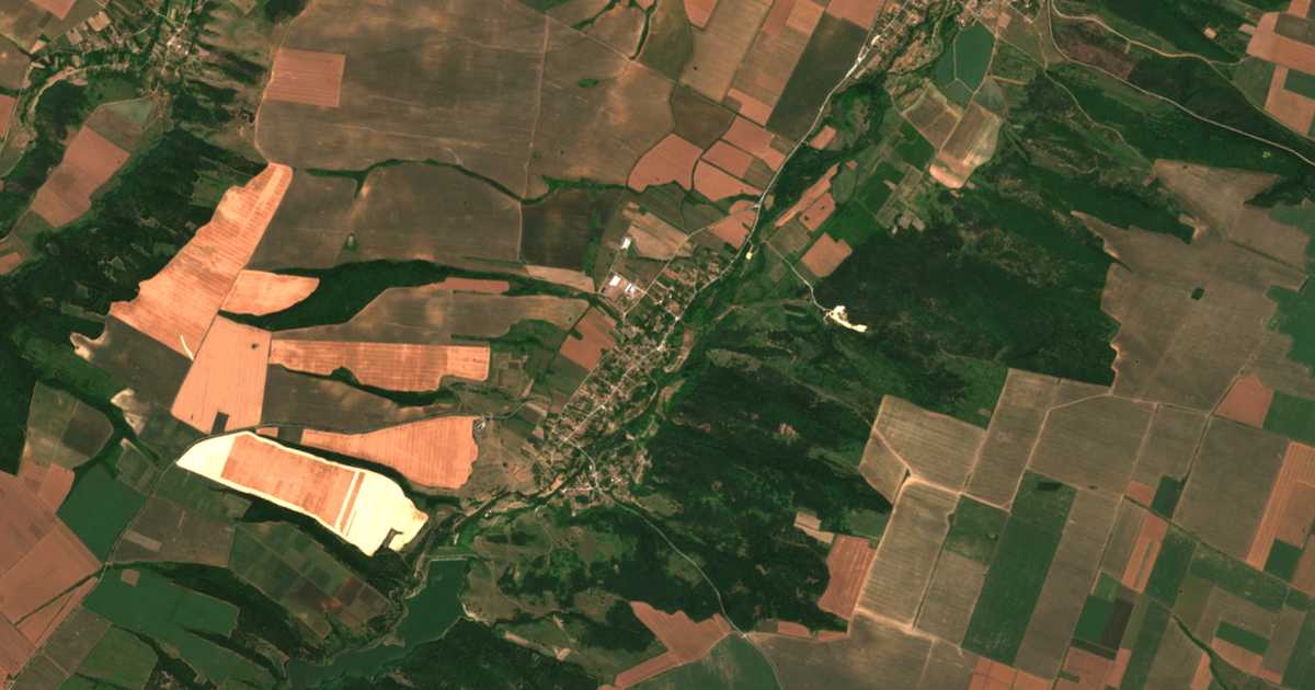 Satelitska karta: Smirnenski