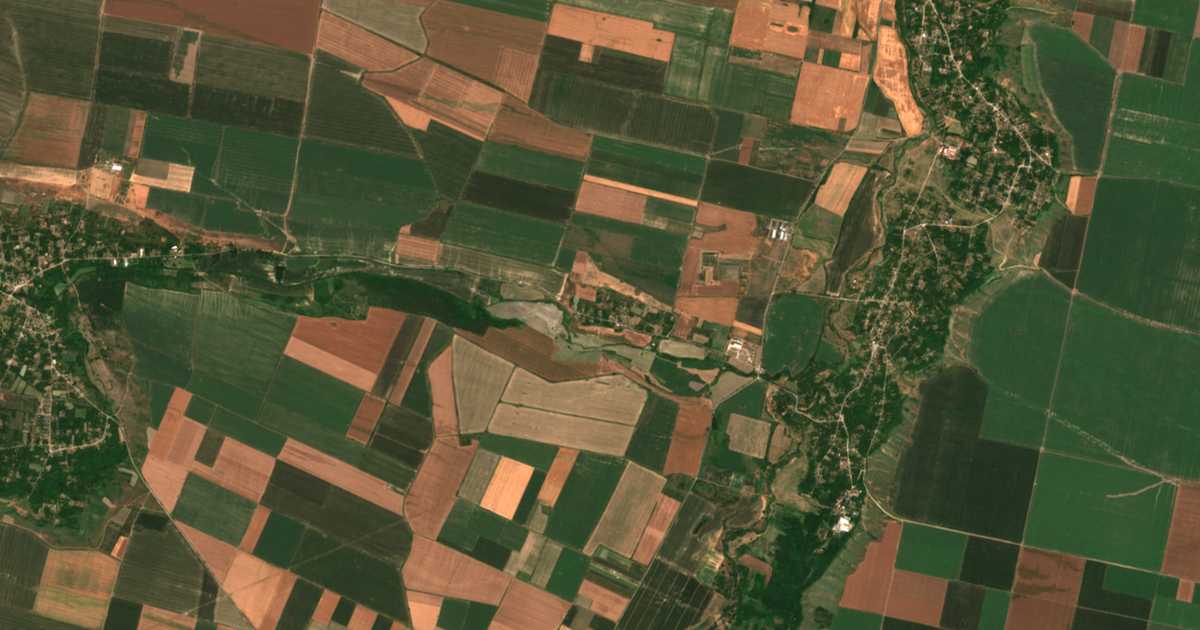 Satelitska karta: Botevo