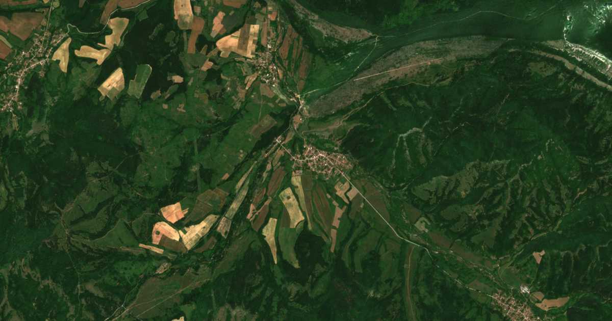 Satelitska karta: Dolno Ozirovo