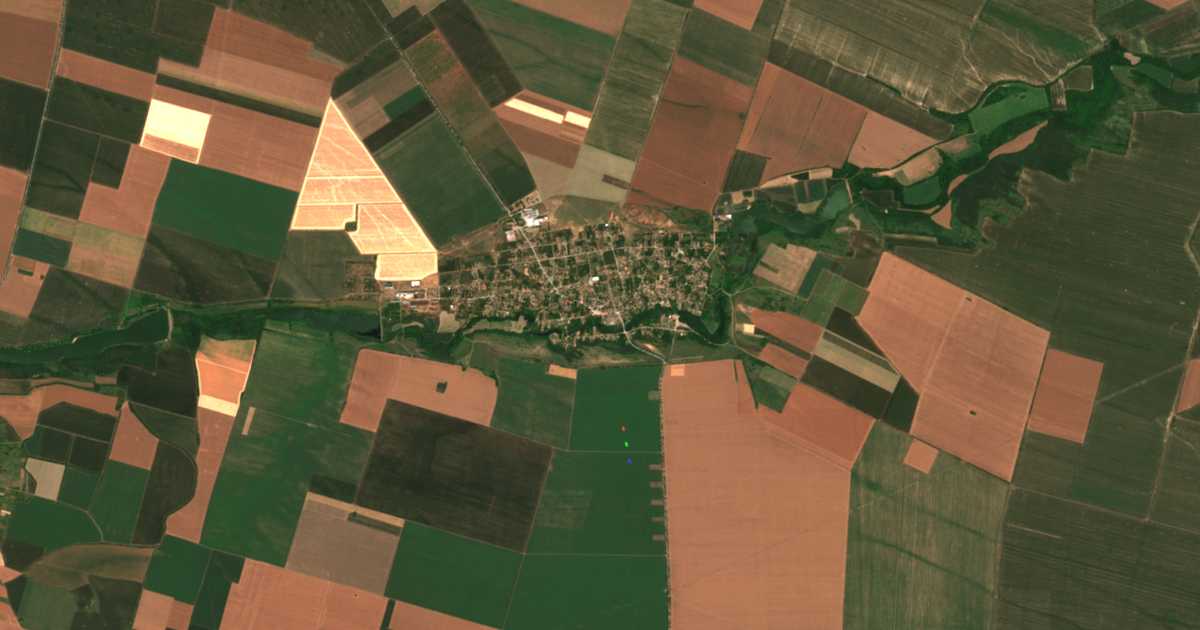 Satelitska karta: Komoštica