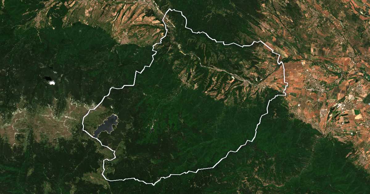 Satelitska snimka s ucrtanom granicom: Belovo