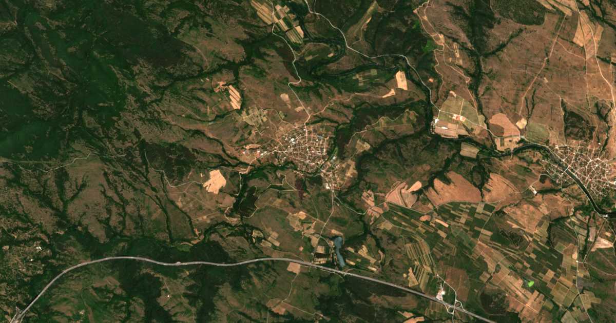 Satelitska karta: Cerovo