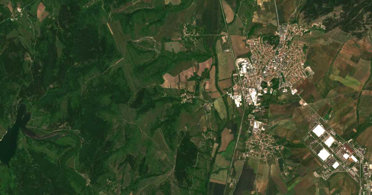 Satelitska karta: Bornarevo