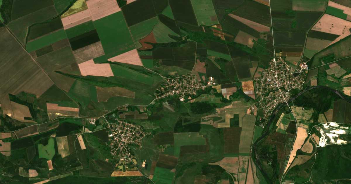 Satelitska karta: Lepica
