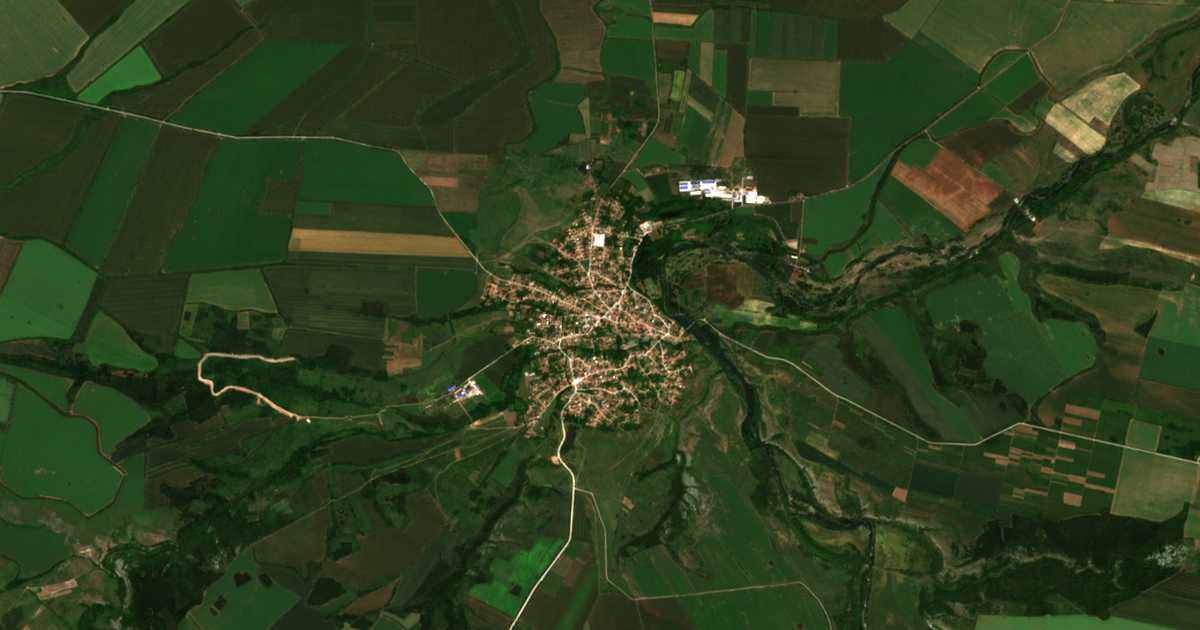 Satelitska karta: Sadovec