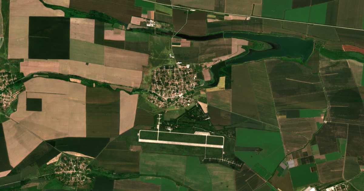 Satelitska karta: Kamenec