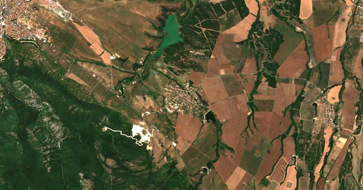 Satelitska karta: Muldava