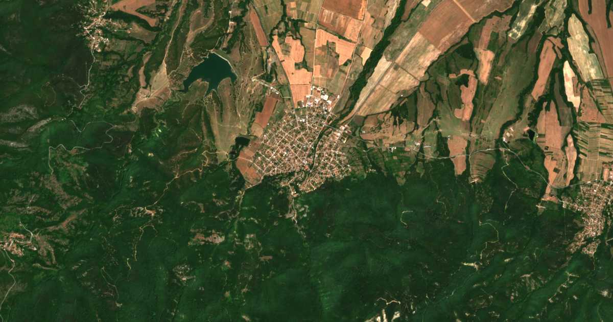 Satelitska karta: Topolovo