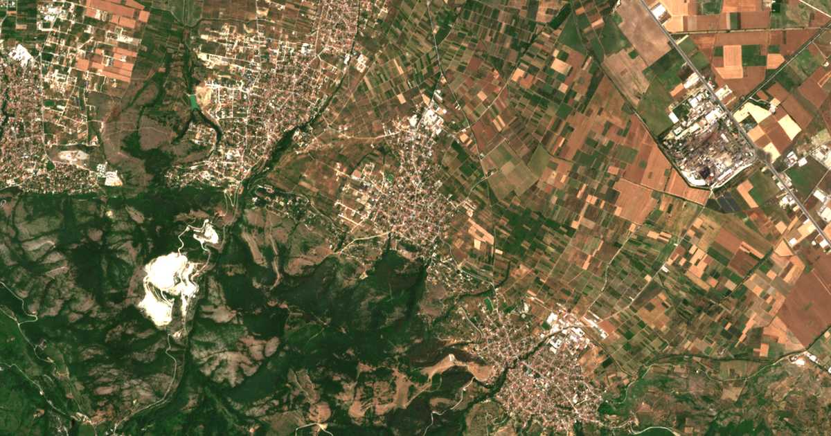Satelitska karta: Brestnik