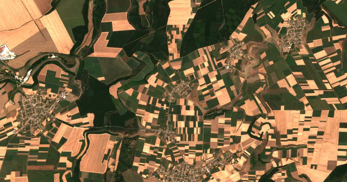 Satelitska karta: Sredoselci