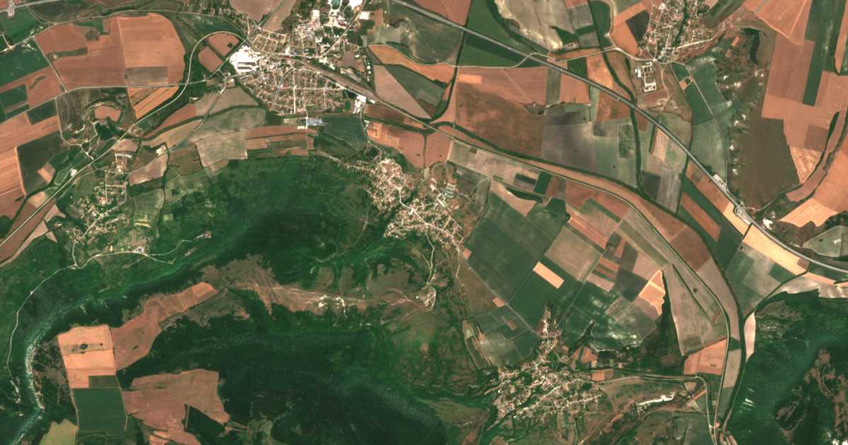 Satelitska karta: Kaspičan