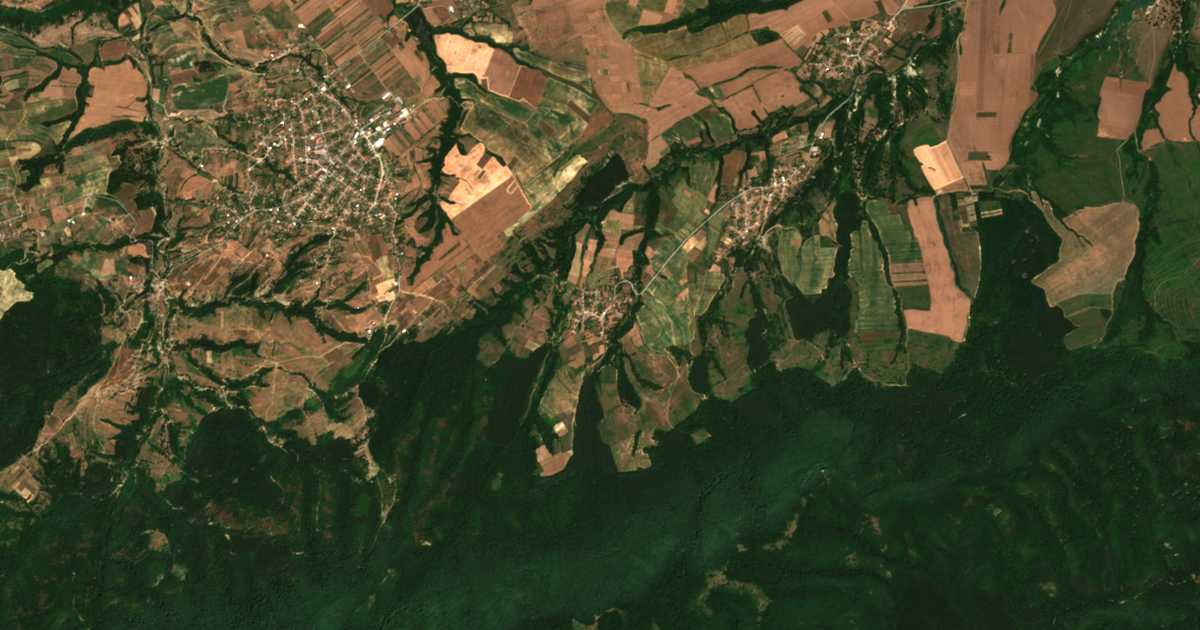 Satelitska karta: Krajgorci