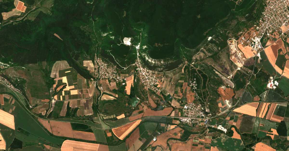 Satelitska karta: Troica